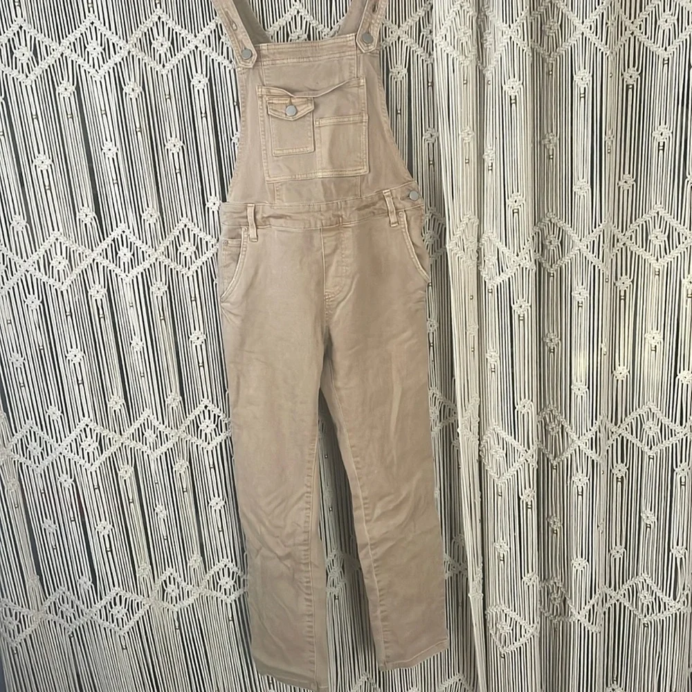 Free people overalls - Picture 1 of 7